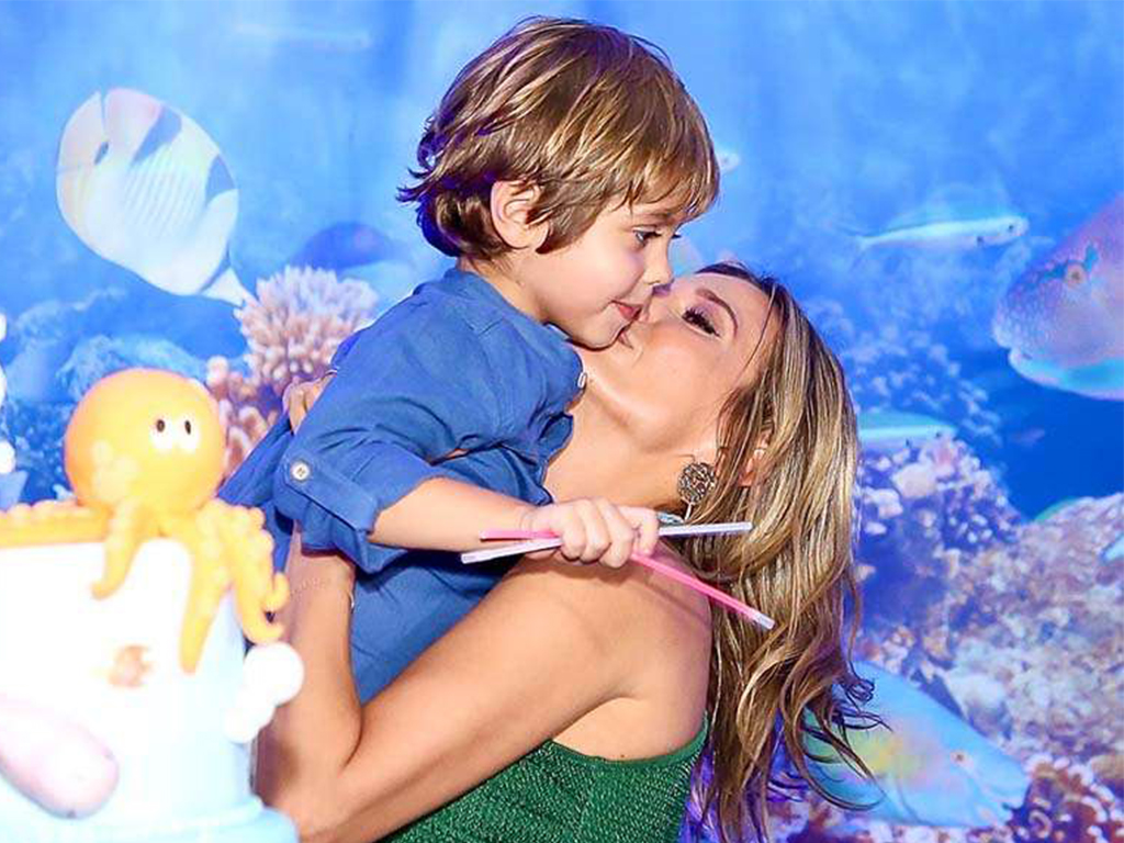 Luisa Mell comemora cinco anos do filho em festa vegana e sem balões