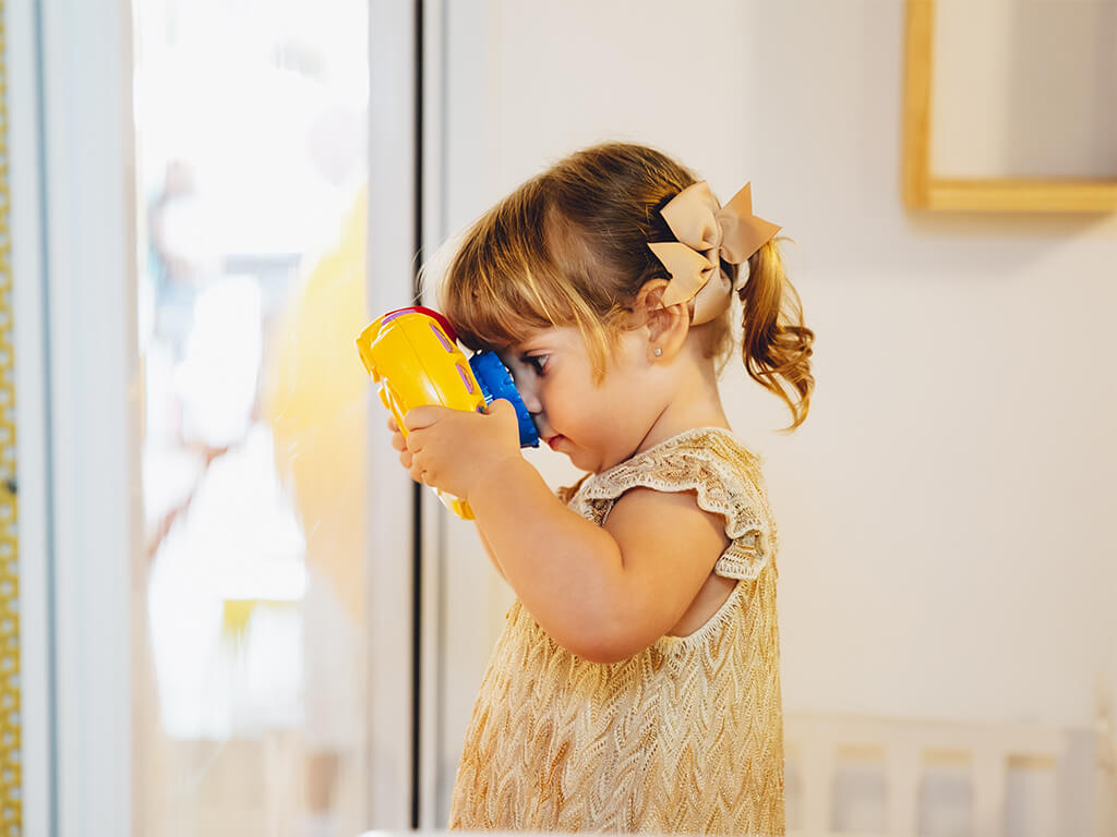 Devo contratar fotógrafo profissional para festa infantil